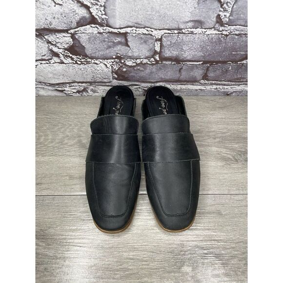 Free People At Ease Black Leather Loafer Slip On Classic Mules Women Sz 38.5EU/8 - Picture 16 of 16